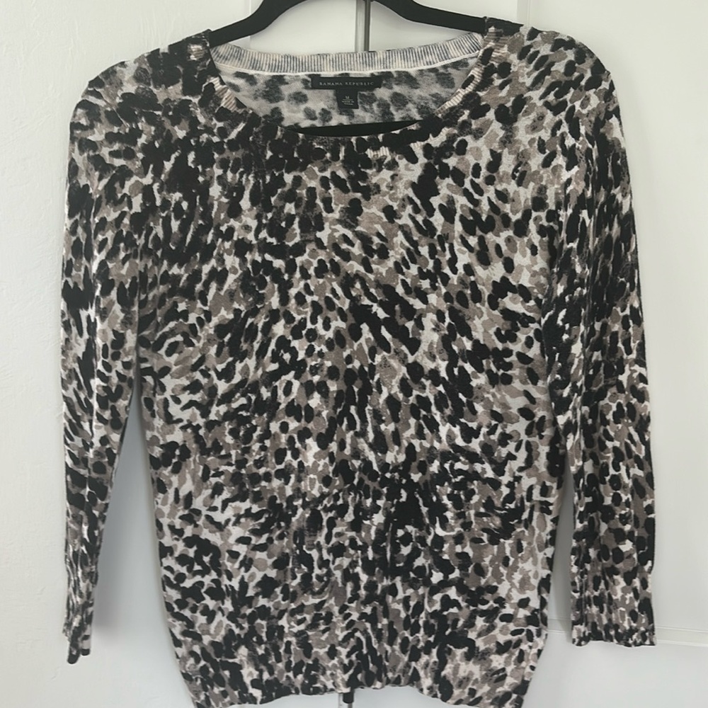 Banana Republic sweater